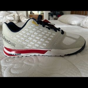 NEW Women’s size 7.5 Reebok CrossFit nano 5.0 special edition red, white & blue